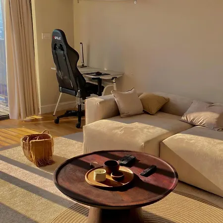 شقة Luxury - The Address, Ps5, Parking, Workstation سكوبجي